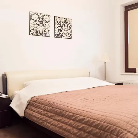 Daire Ap-apartments Wspolna No. 50 Varşova